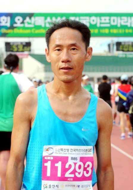 제9회 오산독산성전국하프마라톤대회  하프  남자 1위.  전형민기자 hmjeon@kyeonggi.com