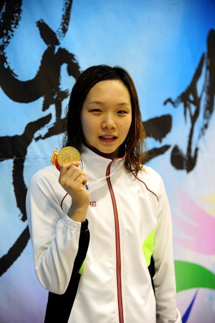 제93회 전국체육대회 수영 여자고등부 개인혼영200m 결승 경기에서 1위로 골인한 경기(경기체고) 김서영 선수. 전형민기자 hmjeon@kyeonggi.con