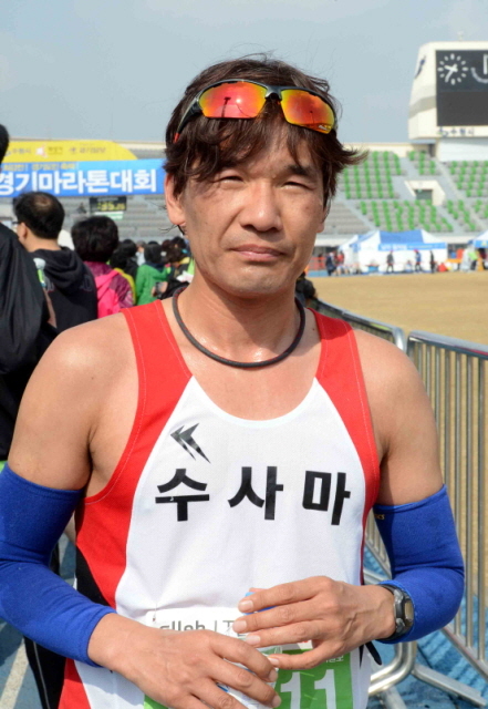제11회경기마라톤대회  10km 남자 1위.특별취재반