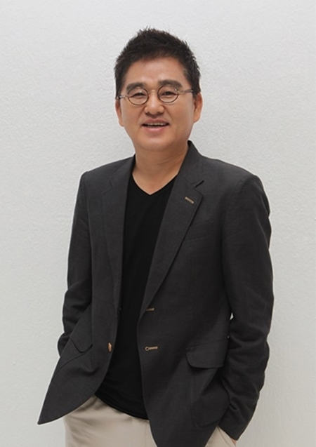 ▲ 사진= 큐브 홍승성 회장, 큐브엔터테인먼트