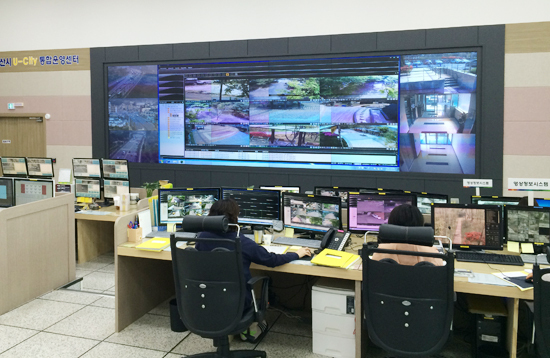 ▲ 오산시 U-City 통합운영센터가 철저한 CCTV 모니터링을 통해 차량털이범 검거에 일조했다.