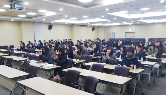 ▲ 구리남양주교육지원청(교육장 이복준)은 22일 남양주유기농테마파크에서 관내 유치원과 초등학교 교(원)감 85명이 참석한 가운데 ‘2014 혁신역량 강화 교원감 연수’를 개최했다.