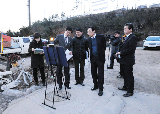 ▲ 구리시는 제26대 이성인 부시장이 관내 주요시설에 대한 현장방문을 시작으로 본격적인 업무를 시작했다고 11일 밝혔다.