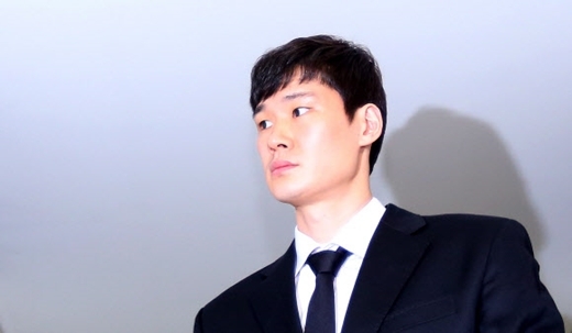 ▲ 이선규, 26일 오후 서울 마포구 상암동 한국배구연맹 대회의실에서 열린 상벌위원회에 이선규(삼성화재)가 참석하고 있다. 이선규는 지난 20일 LIG손해보험과의 경기에서 노재욱의 허벅지를 때렸다. 연합뉴스