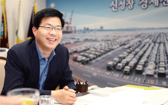 ▲ 공재광 평택시장이 ‘대한민국 신성장 경제신도시’를 기치로 한 평택시의 올해 시정 방침을 밝히고 있다.