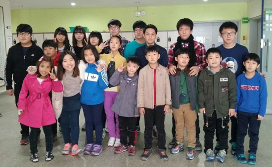 ▲ 한국NGO레인보우(구 광명교육포럼)가 실시하고 있는 멘토링 사업이 지역사회에서 호응을 얻고 있다.