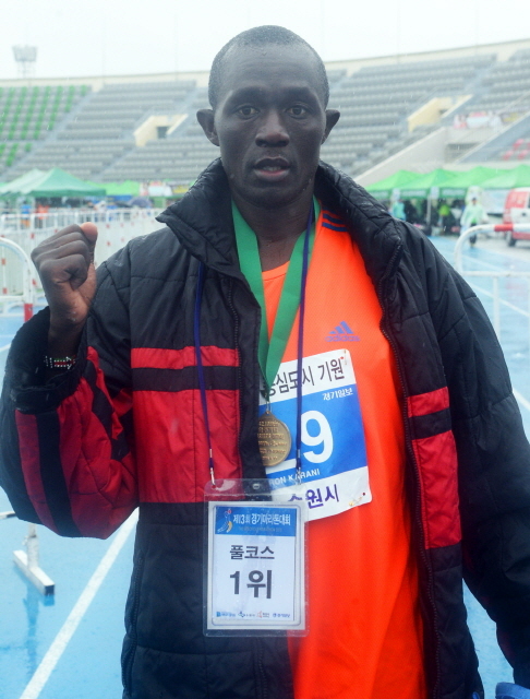 남자 풀코스 1위. 추상철기자