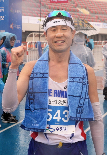남자 풀코스 4위. 추상철기자
