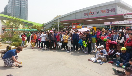 ▲ 2015고양국제꽃박람회장의 ‘고양600년 기념전시관’이 개막 이후 10만 명의 관람객이 찾으며 새로운 볼거리로 떠올랐다.