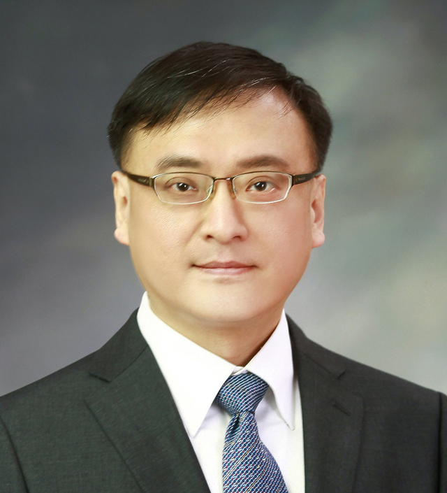 ▲ 단국대 이성욱 교수