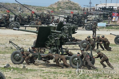 ▲ 사진= 76.2㎜ 견인포 DMZ 내 배치, 연합뉴스