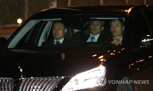 ▲ 김관진 국가안보실장이 남북고위급접촉을 마치고 25일 경기도 파주시 통일대교에서 임진강을 건너 오고 있다. 2015.8.25