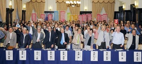 ▲ 사진=평화주의 버렸다. 연합뉴스