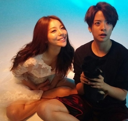 ▲ 사진= 엠버 에일리 컴백 응원, 에일리 인스타그램