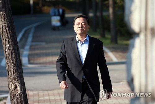 ▲ 사진= 통영함 비리 황기철 전 해군총장 석방. 연합뉴스
