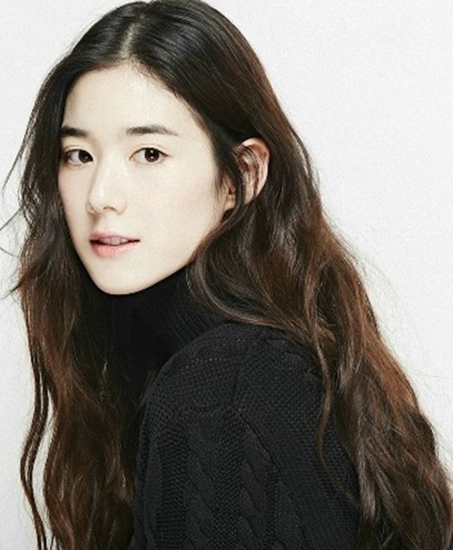 정은채1.jpg