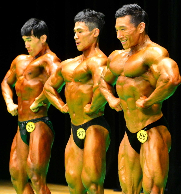 크기변환_보디빌딩남자일반부-85kg급결승 전151017 (1).jpg