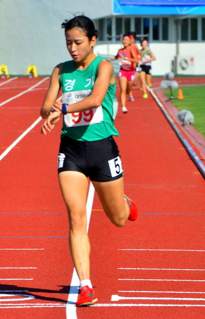 크기변환_육상여고5000m결승 전151018 (2).jpg
