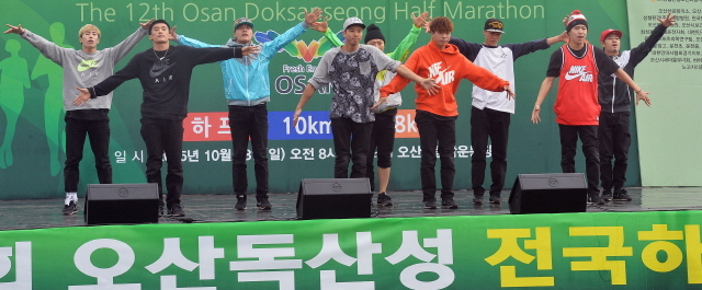 크기변환_W 오산마라톤 공연 오 151018 (9).jpg
