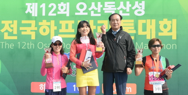 크기변환_W 오산마라톤 시상식 오 151018 (8).jpg