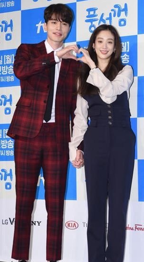 정려원 이동욱1.jpg