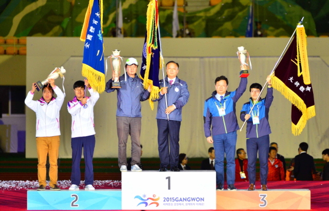 크기변환_제96회전국체전폐회식 전151022 (2).jpg