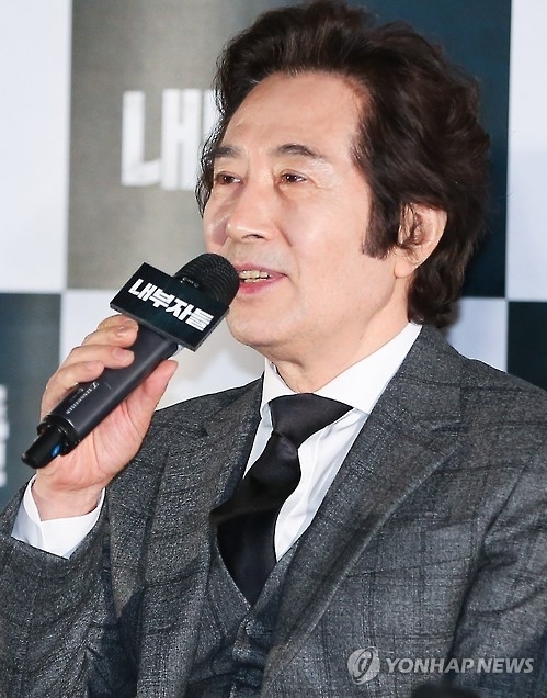 백윤식1.jpg