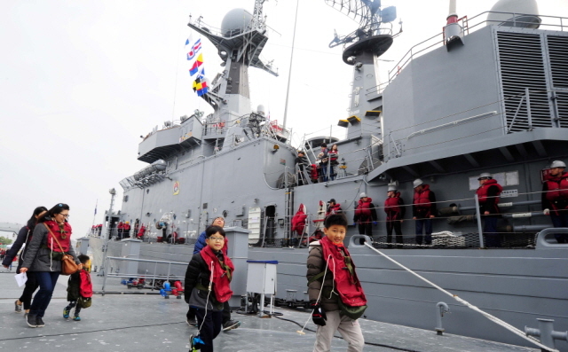 크기변환_7면 20151110 해군 창설 70주년 항해 체험 행사JUN_2913.jpg