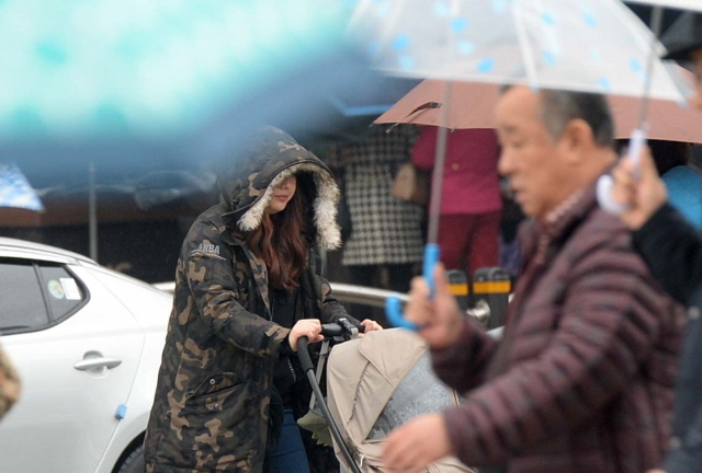 크기변환_1면 20151210 겨울비 스케치JYJ_3072.jpg