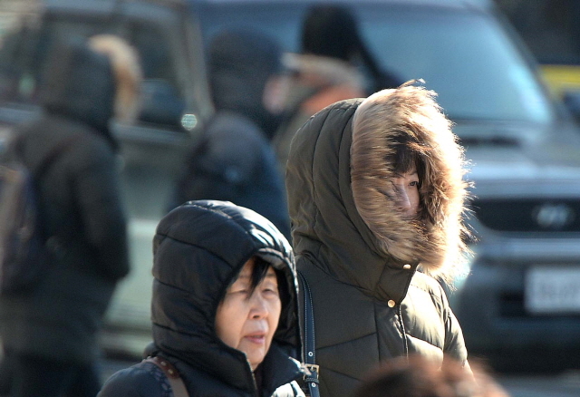 크기변환_1면 20151228  한파 스케치JYJ_6171.jpg