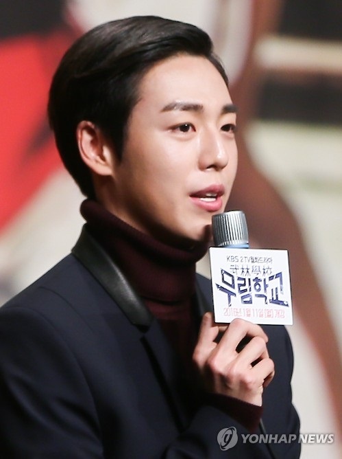 이현우1.jpg