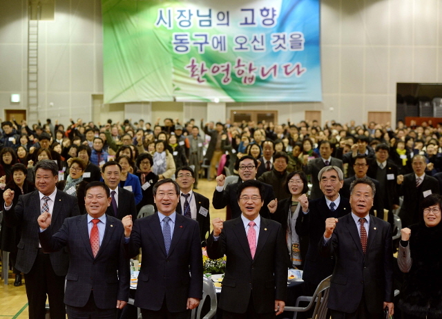 크기변환_3면 유정복 인천시장 동구 신년 연두방문 기사관련 JYJ_8929.jpg
