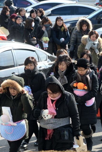 크기변환_7면 20160120  누리과정 예산 인천 어린이집 연합회 예산촉구 기자회견JYJ_9855.jpg
