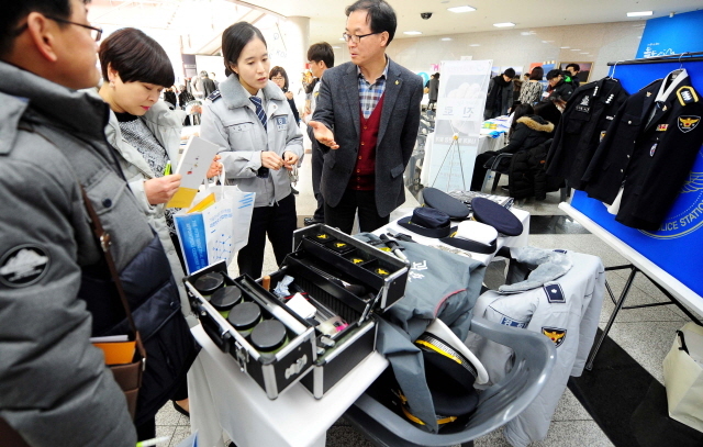 크기변환_1면  20160128 인천시교육청 지역사회 교육인프라 박람회 개막  JUN_8405.jpg