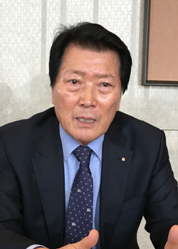임효순 운영위원장 사본.jpg