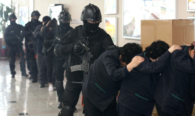 크기변환_20160218 9공수 인천항 대테러훈련 JUN 1853.jpg