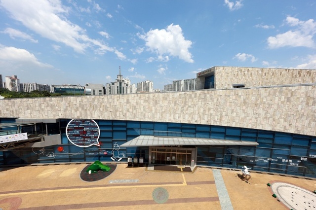 ▲ 2. 한국만화박물관 전경 이미지_01