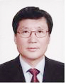 윤성균.jpg