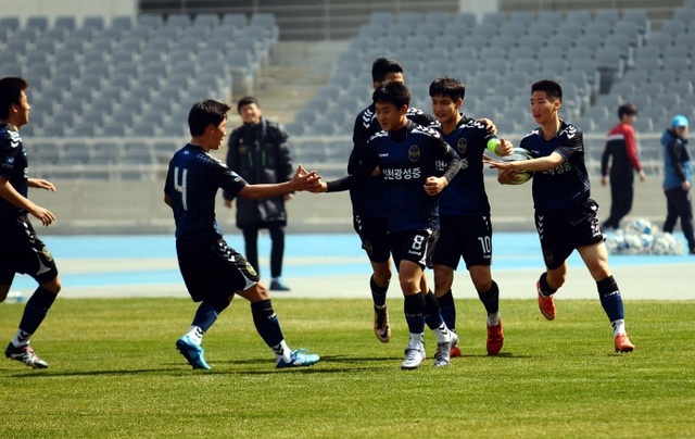 ▲ 인천 U-15 광성중, ‘2016 인천시협회장기 축구대회’ 우승(1)