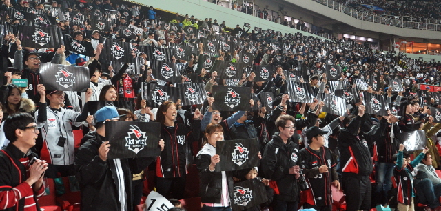 크기변환_W 관중 오 160405 (7).jpg