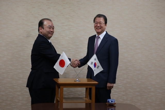 ▲ 사본 -1459923083951