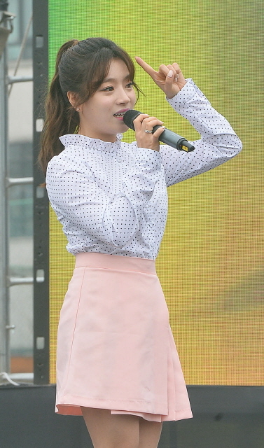 크기변환_(서포터즈)축하공연 오 160409 (5).jpg