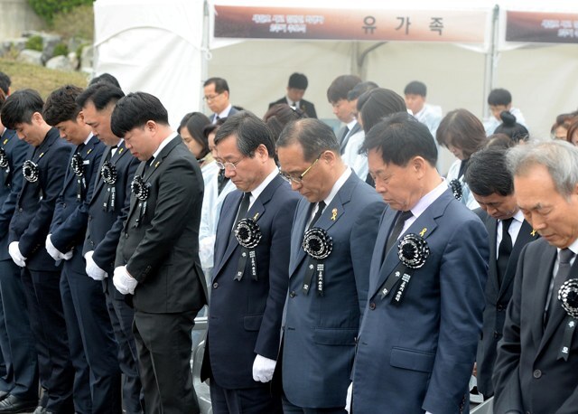 20160416 세월호 참사2주기 일반인 희생자 추모식 JYJ_3327_R.jpg