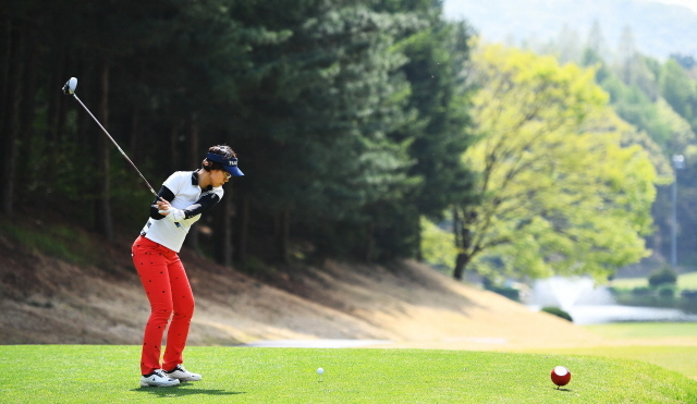 크기변환_W 경제인자선골프대회 오 160425 (15).jpg