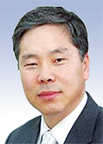 정성균.jpg
