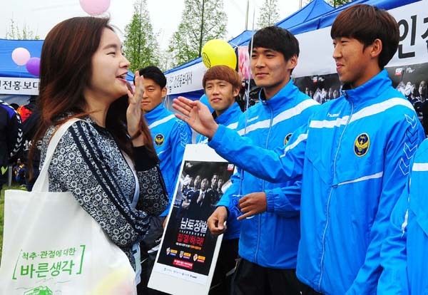 화보  2016 인천적십자 희귀 난치병 어린이 돕기 걷기대회 및 나눔 콘서트JUN_8615.jpg