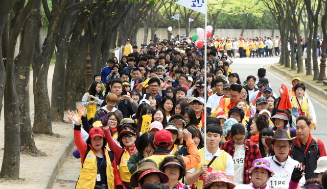 크기변환_1면 2016 인천적십자 희귀 난치병 어린이 돕기 걷기대회 및 나눔 콘서트 JUN  _0023.jpg