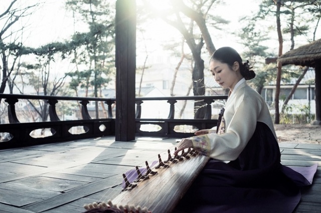 ▲ 3가야금 연주가 이수진
