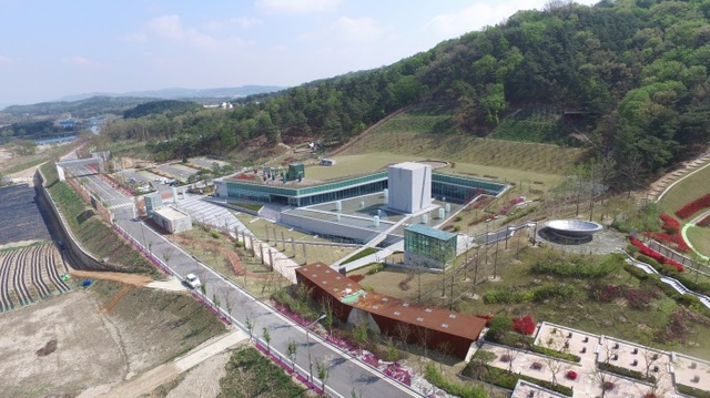 ▲ 오는 9일 개원하는 이천시 모가면 소재의 민주화운동기념공원 전경(사진=이천시)