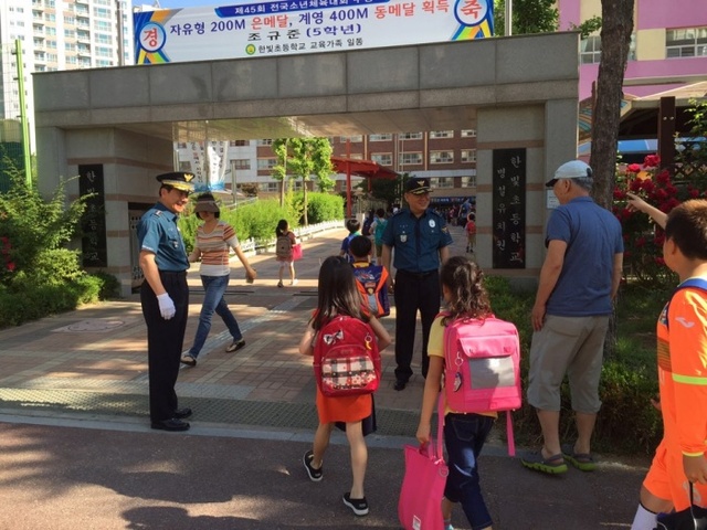 ▲ 경찰,학교앞 안전 지도